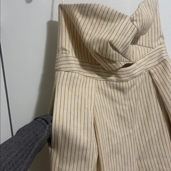 1 Topshop Cream Pinstripe Strapless Jumpsuit - Picture 5 of 7